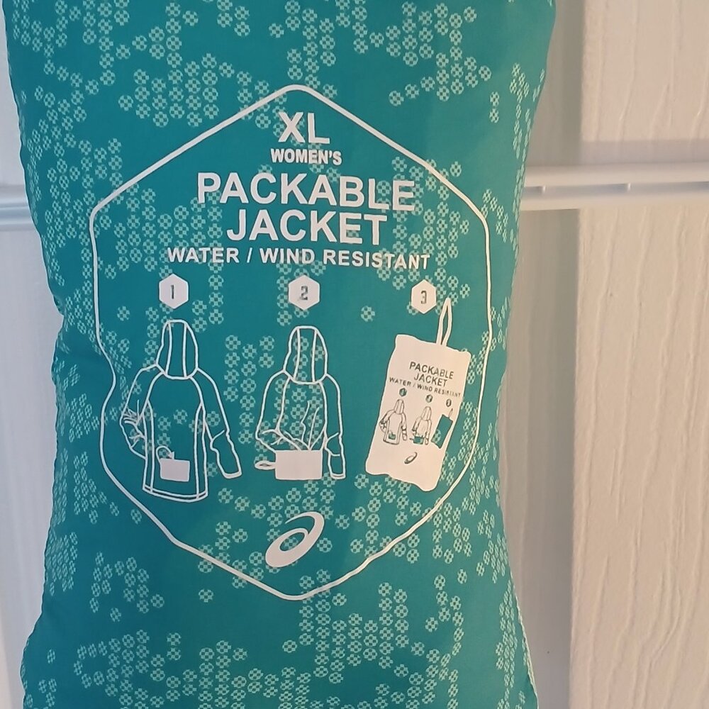 Ultra-light packable rain jacket